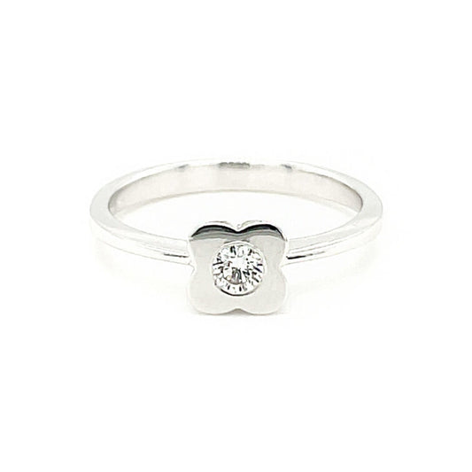 18K White Gold Flower Style Ring Set with Diamond