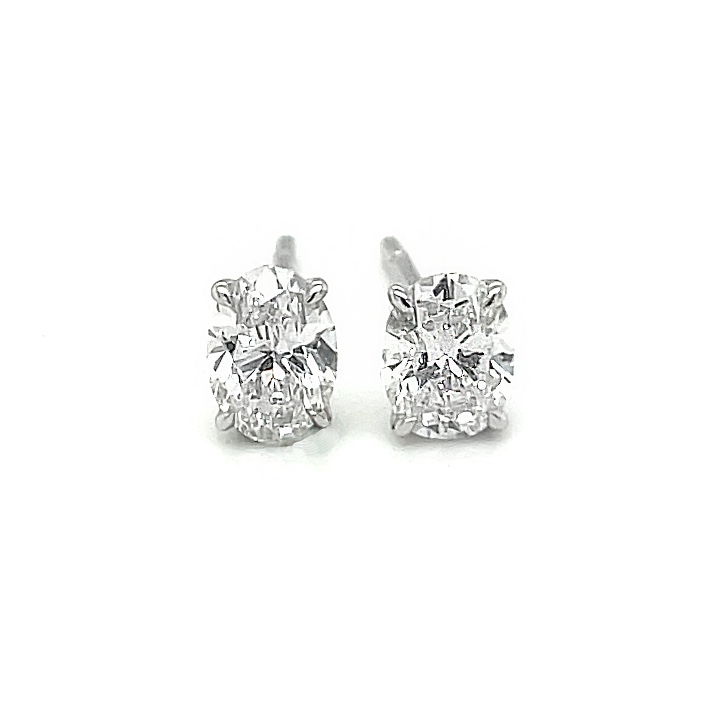 18K White Gold Post Earring Set with Oval Shape Diamond