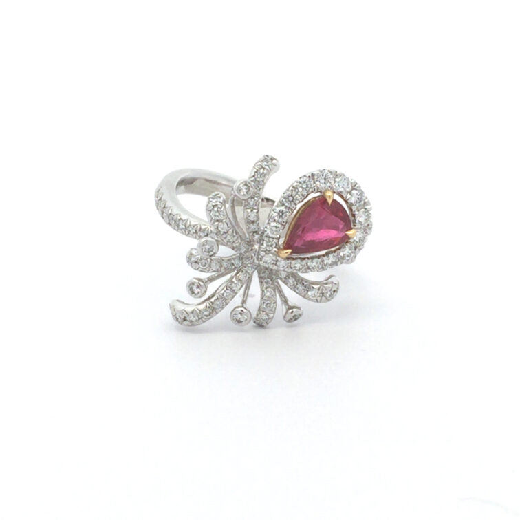 18K White Gold Vintage Design Ring Set With Pear Shape Ruby & Round Brilliant Cut Diamond