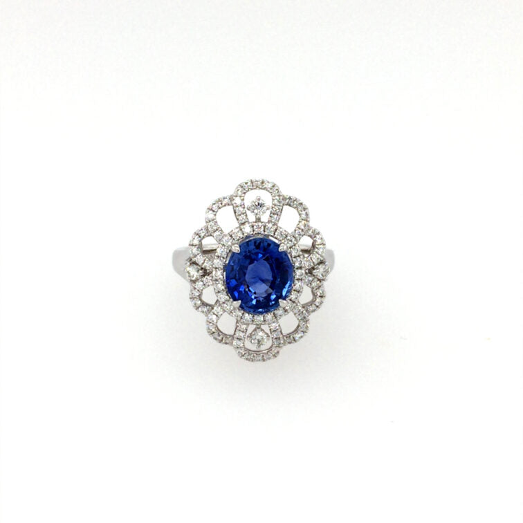 18K White Gold Vintage Design Ring Set With Oval Shape Sapphire & Round Brilliant Cut Diamond