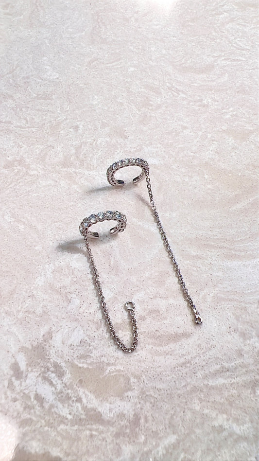 18K White Gold Diamond Earcuff with Chain