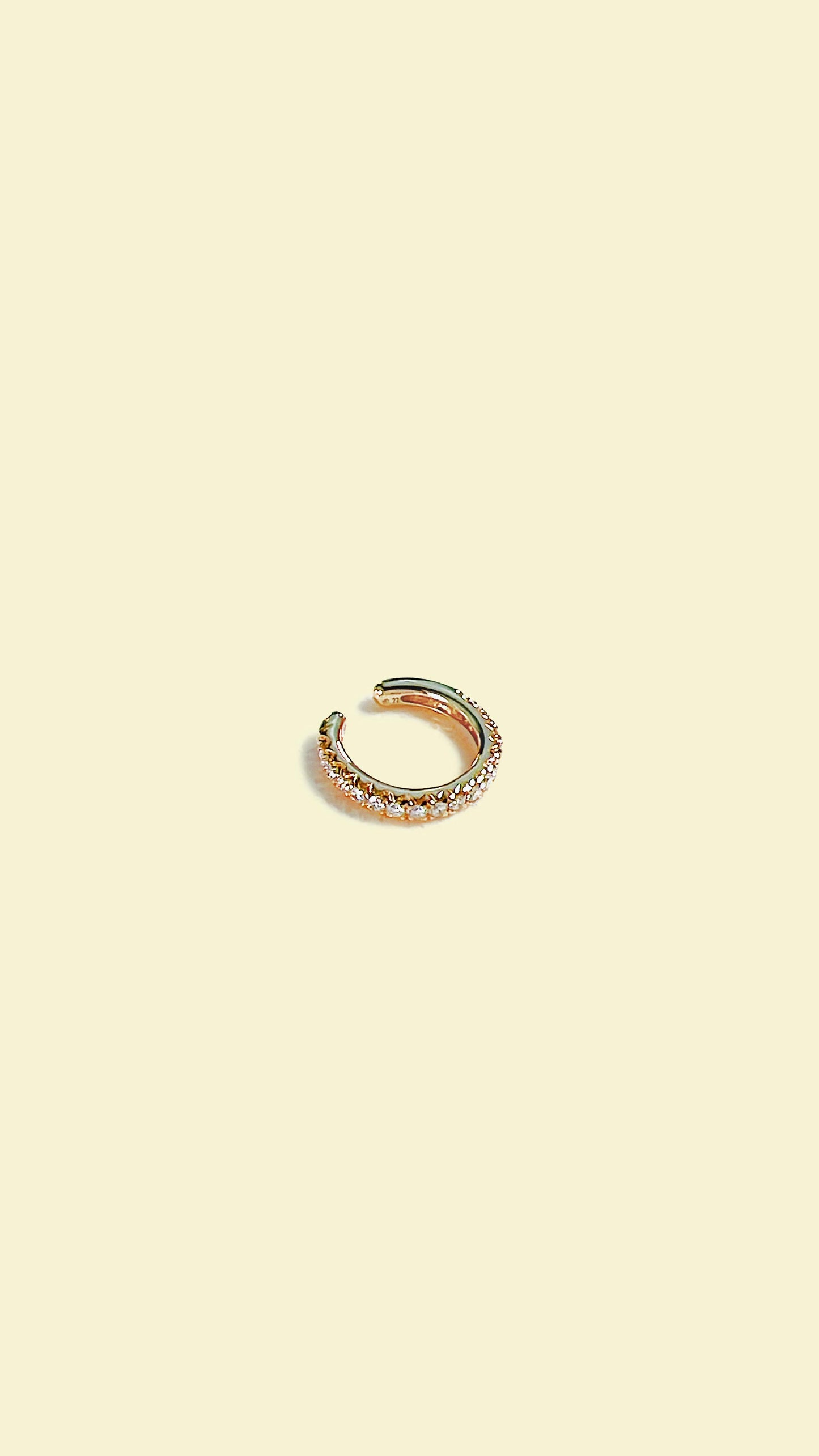 18K Yellow Gold Diamond Earcuff
